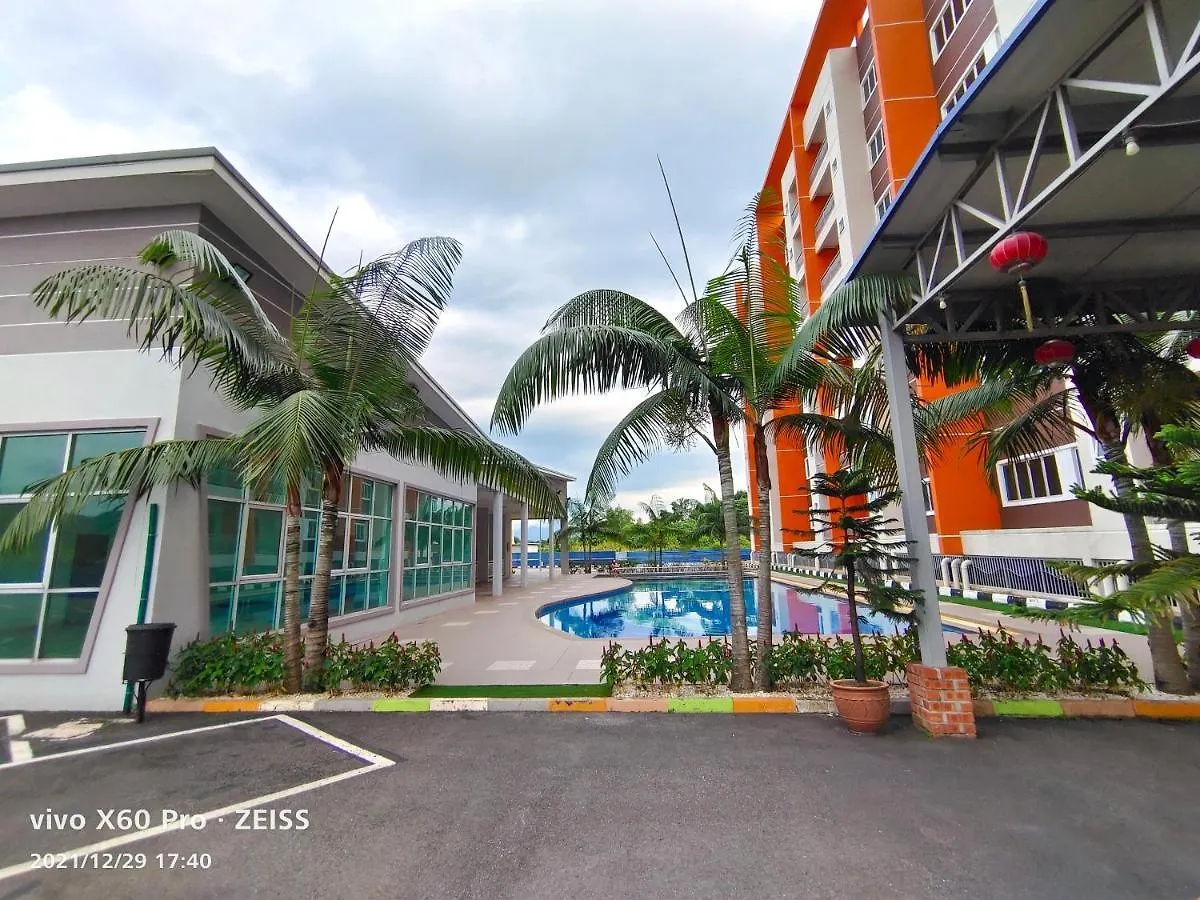 Pavilionvillie M1T570 By Irainbow Ipoh 0*,  Malaysia